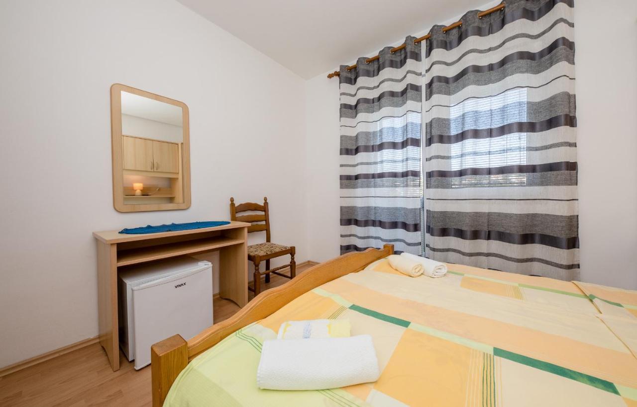 Rooms Marijana Kampor Exterior foto